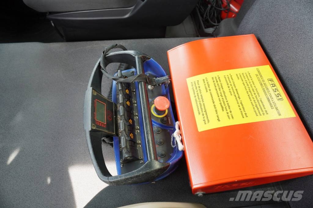 MAN TGS 26.420 6x4 / Fassi F215A.2.24 / remote control Kamioni sa otvorenim sandukom