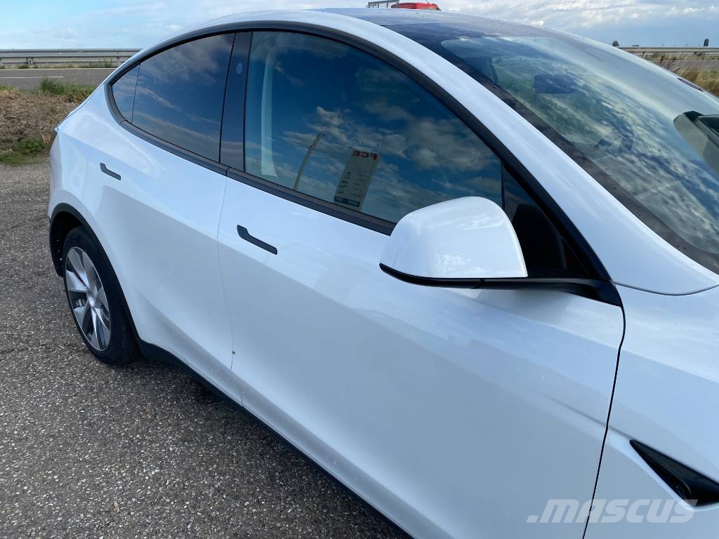 Tesla MODEL Y Basis/Rwd 1er Main Carte Grise Française Автомобілі
