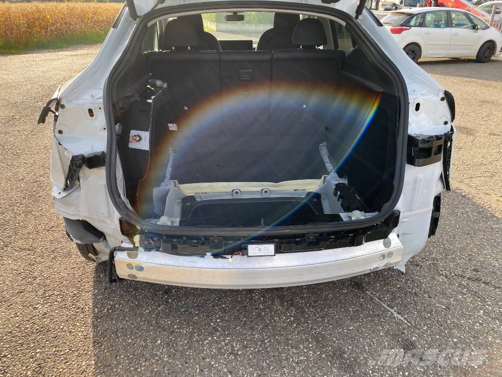 Tesla MODEL Y Basis/Rwd 1er Main Carte Grise Française Автомобілі