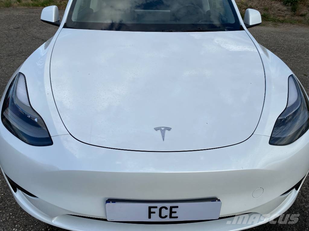 Tesla MODEL Y Basis/Rwd 1er Main Carte Grise Française Автомобілі