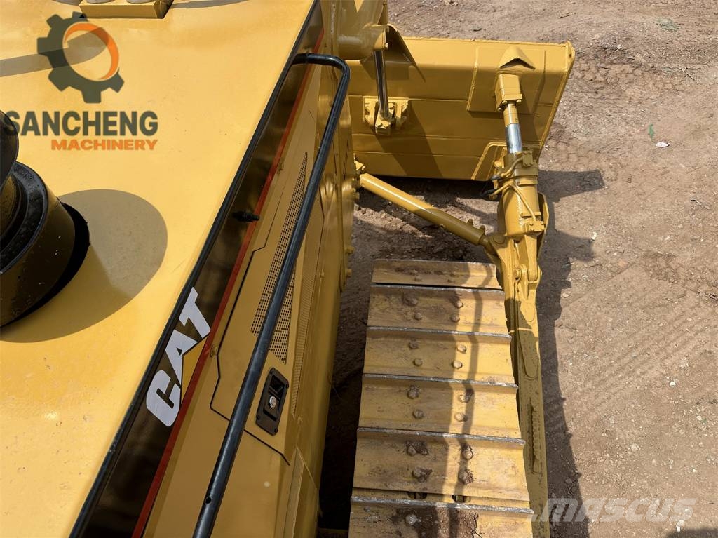 CAT D6G Crawler dozers