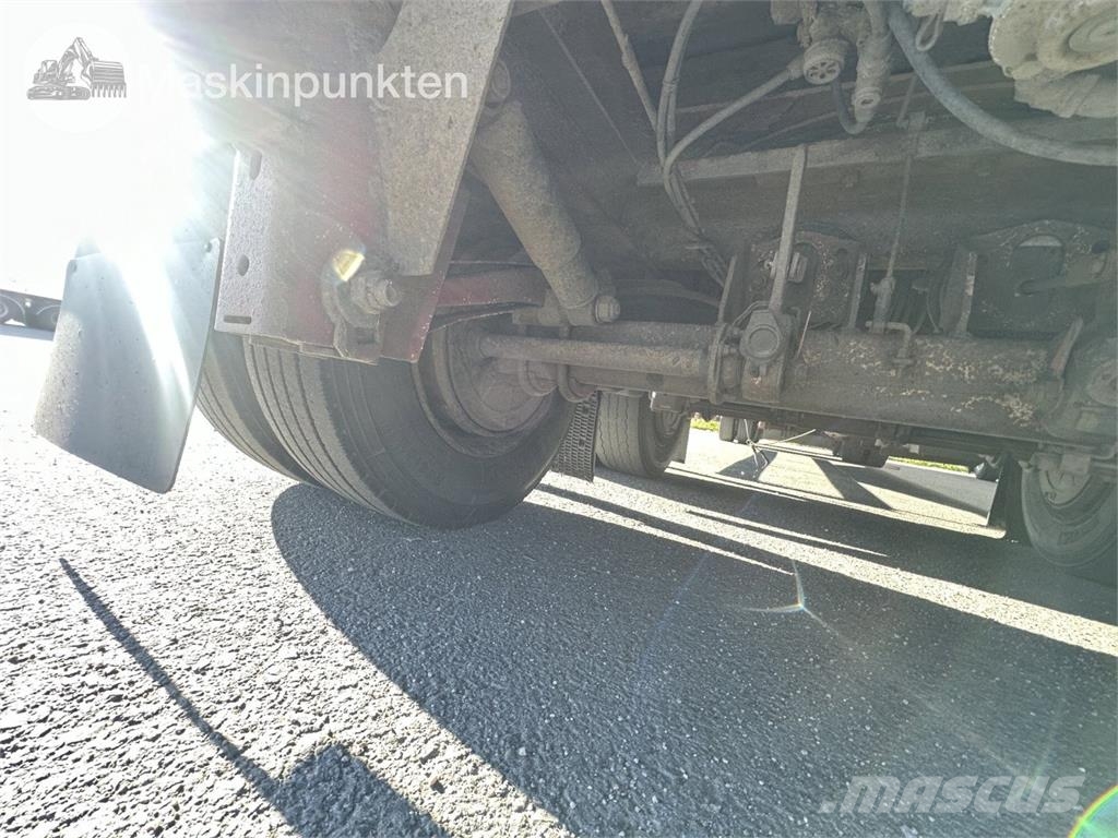 Närko S3HB11L61 Skåptrailer