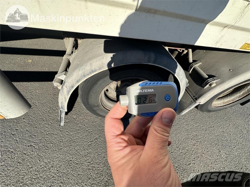Närko S3HB11L61 Skåptrailer