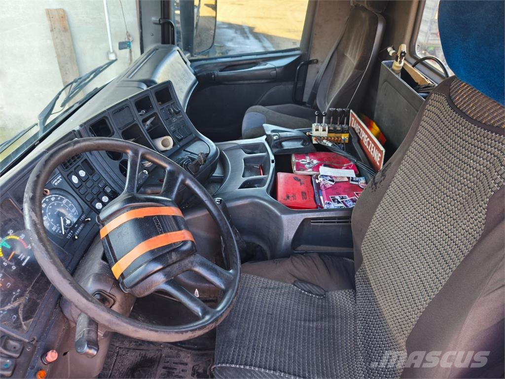 Scania 94 220 4X2 Kamioni-šasije