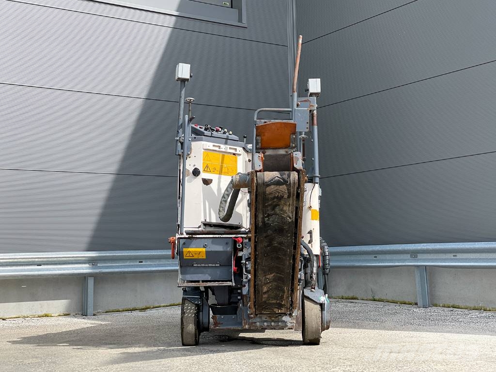 Wirtgen W 35 DC Asfalt-kaldfresere
