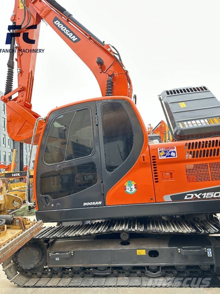 doonsan DX150LC Raupenbagger