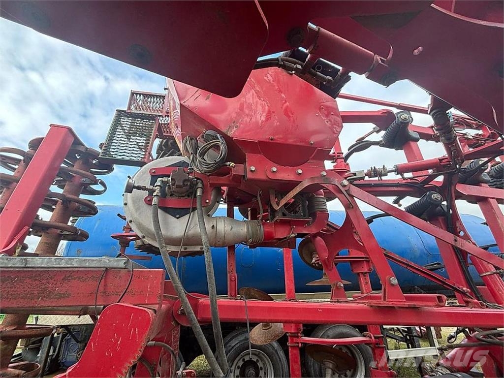 Horsch Tiger 6AS + Säschiene Cultivadoras