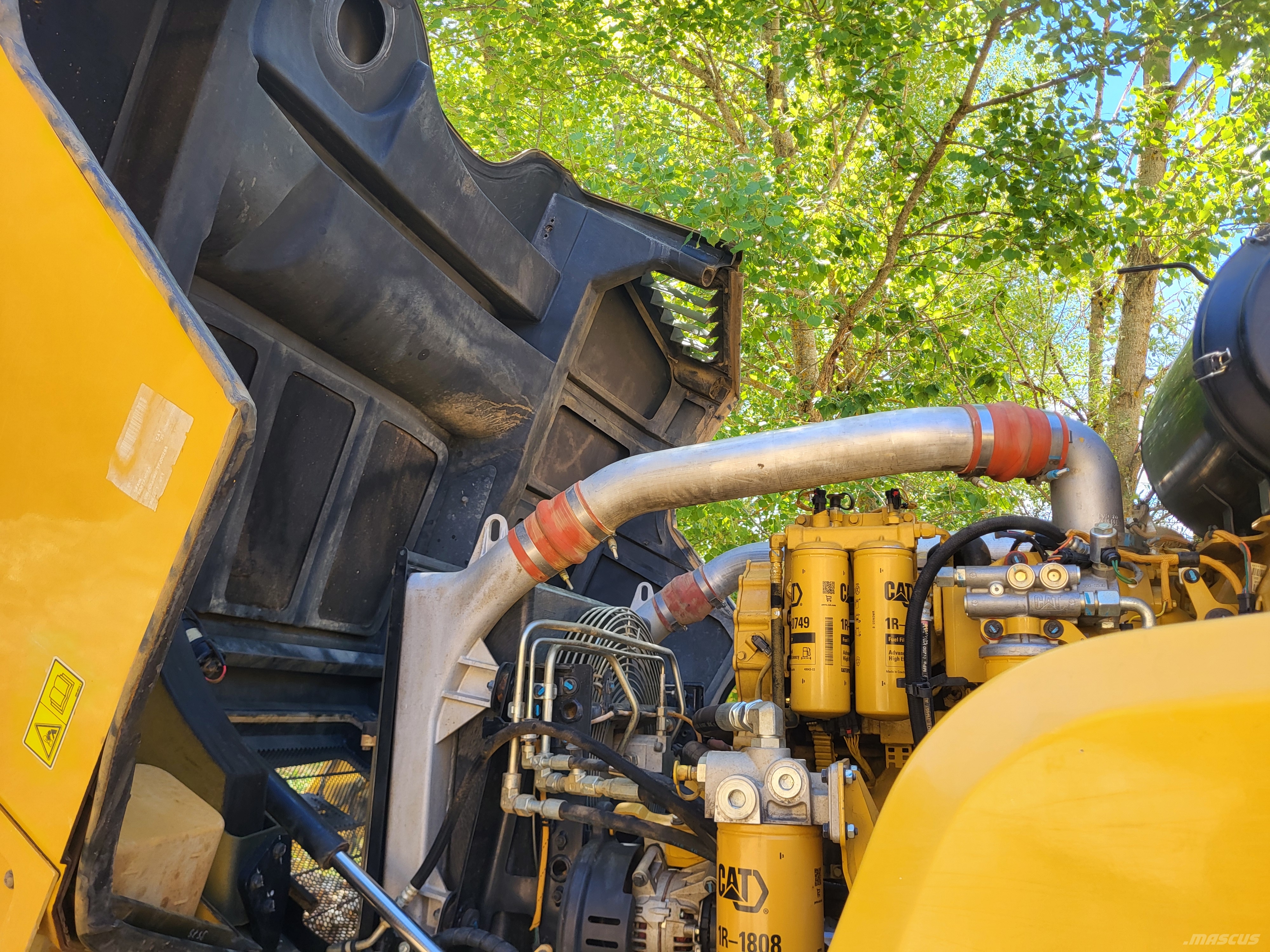 CAT 735C Zglobni demperi