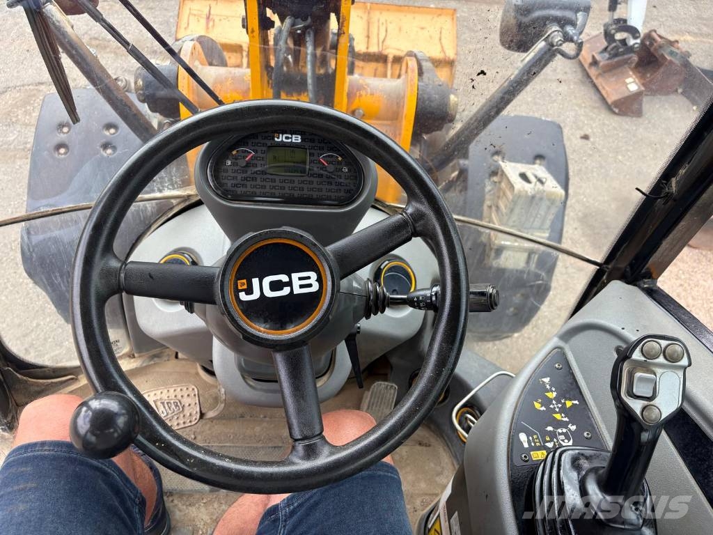 JCB 409 Utovarivači na kotačima