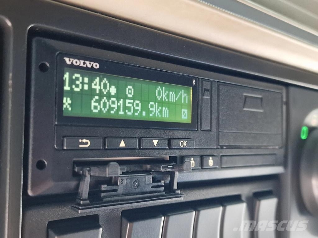 Volvo FH 13.500 Globetrotter XL 6x2 - PTO/Hydraulic - 3. Tegljači