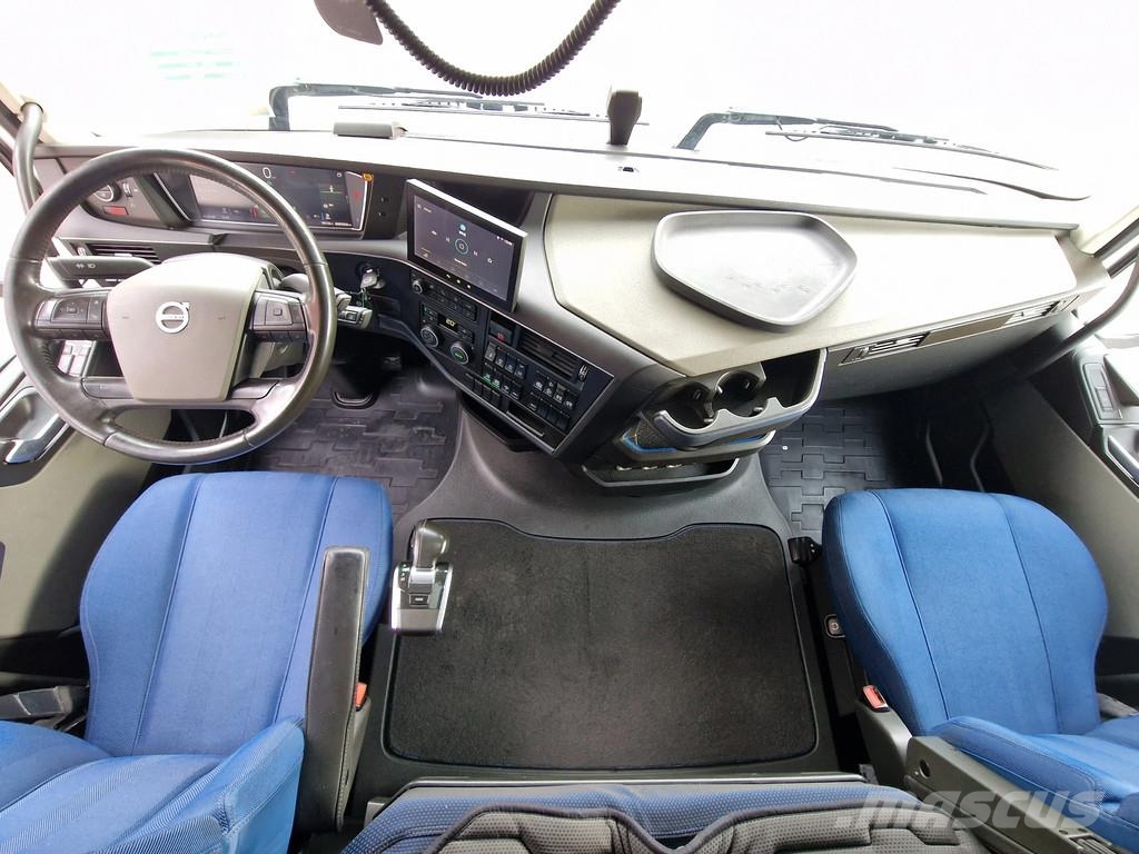 Volvo FH 13.500 Globetrotter XL 6x2 - PTO/Hydraulic - 3. Tegljači