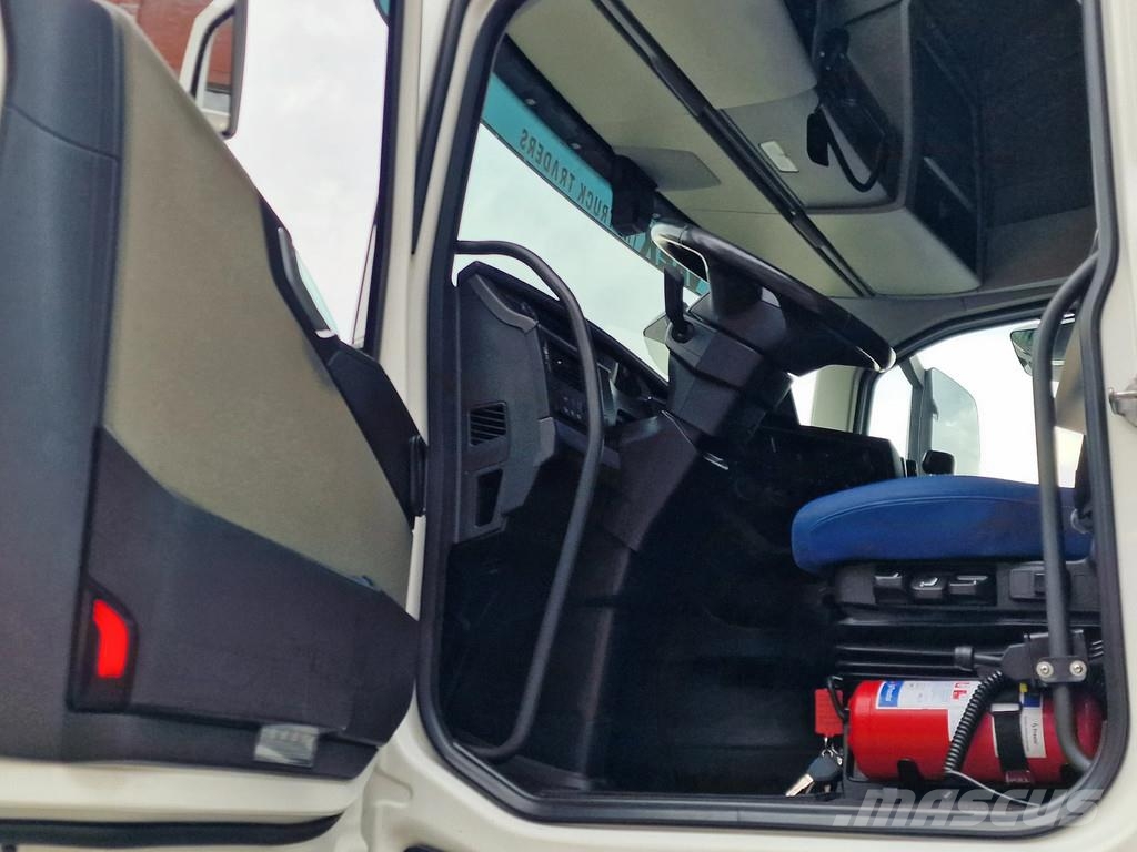 Volvo FH 13.500 Globetrotter XL 6x2 - PTO/Hydraulic - 3. Tegljači
