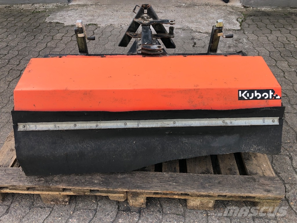 Kubota Kehrmaschine Τρακτέρ μικρών διαστάσεων