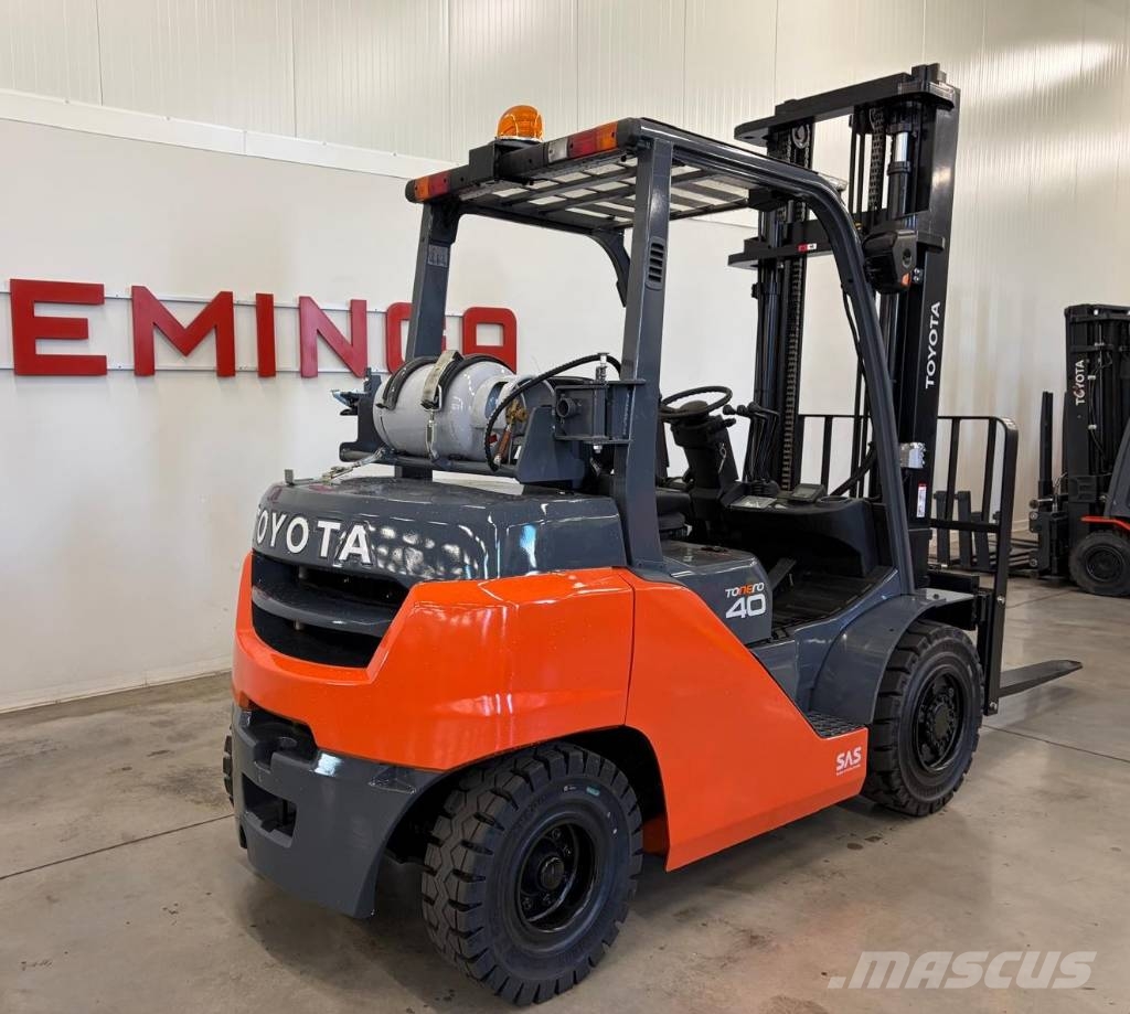 Toyota 11406 - 8FG35N Plinski viljuškari