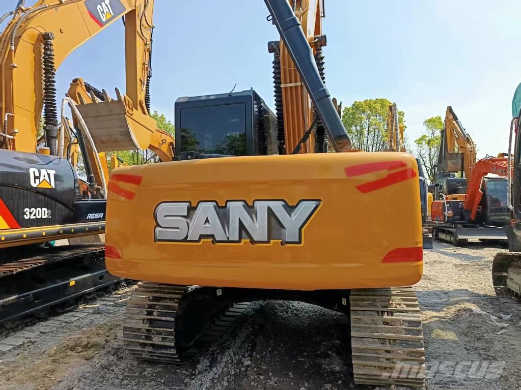 Sany SY 135 C Rupsgraafmachines