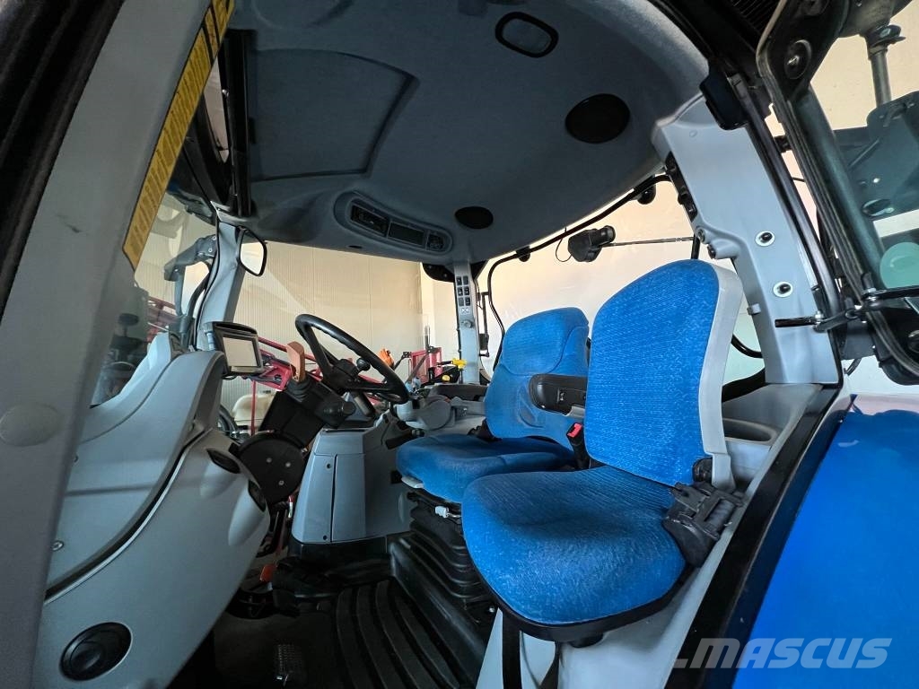 New Holland T 7060 Трактори