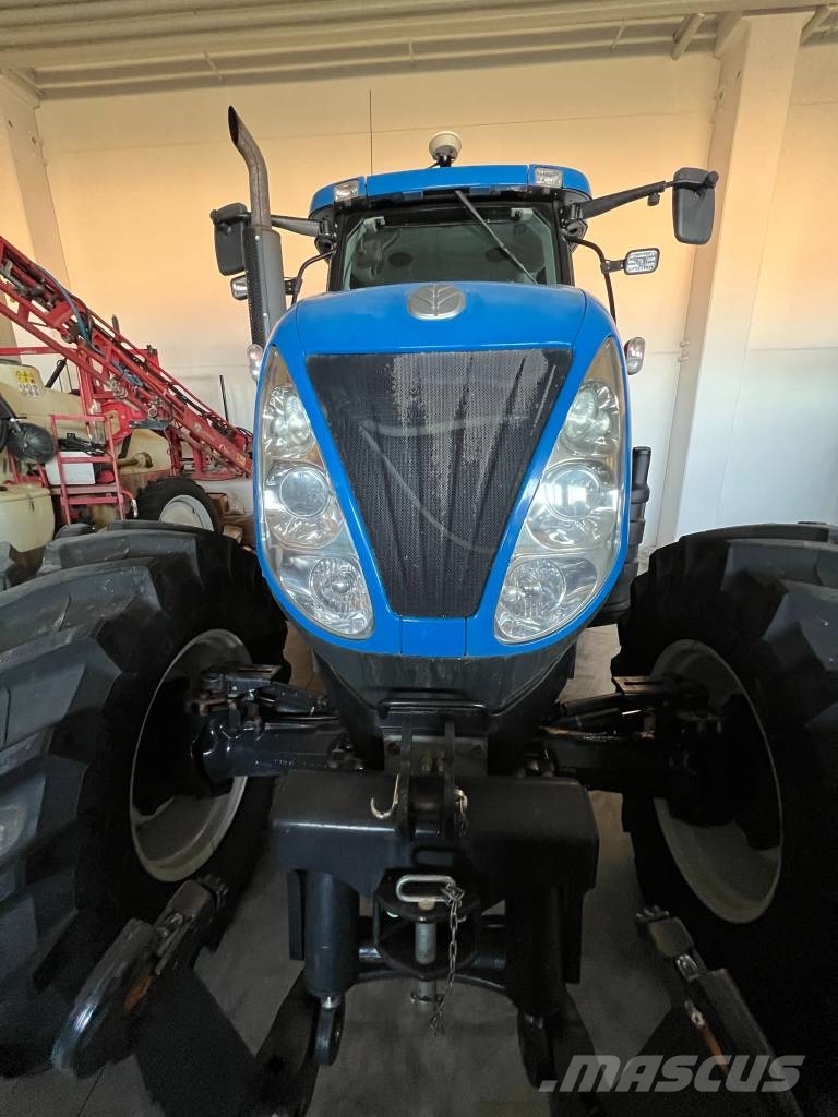 New Holland T 7060 Трактори