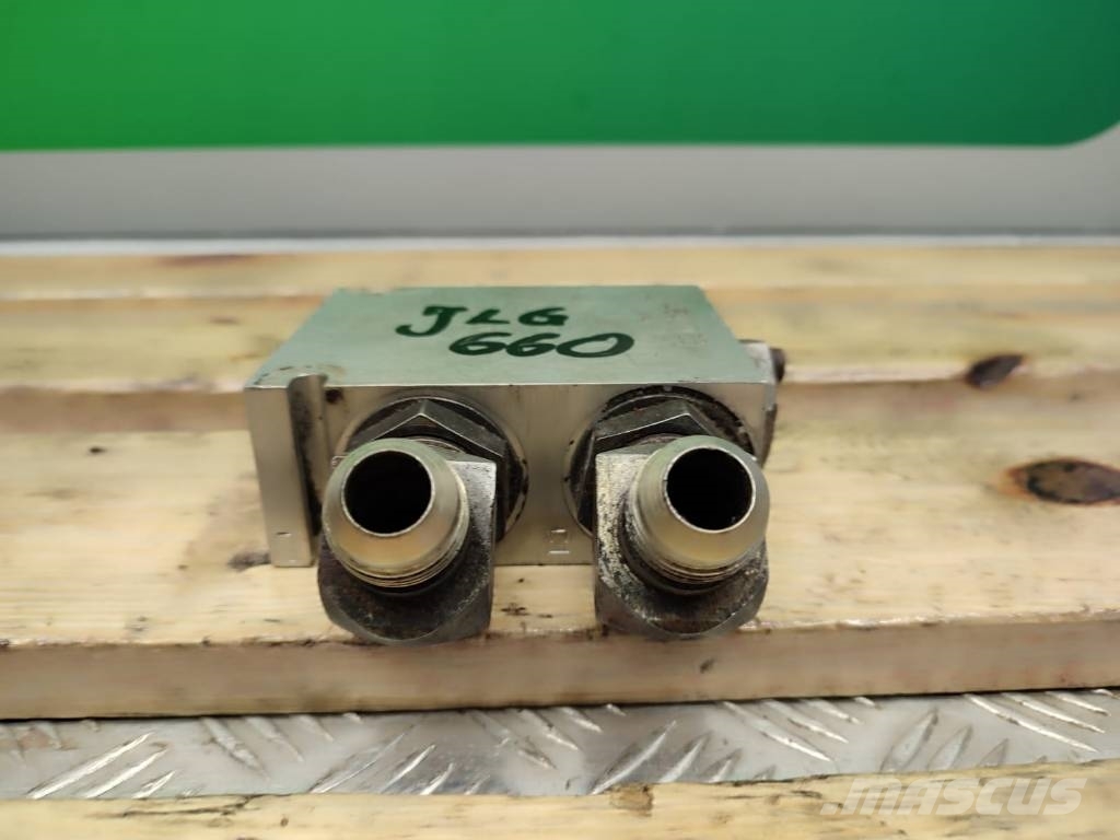 JLG Flow divider valve 4640923 JLG 660 Υδραυλικά