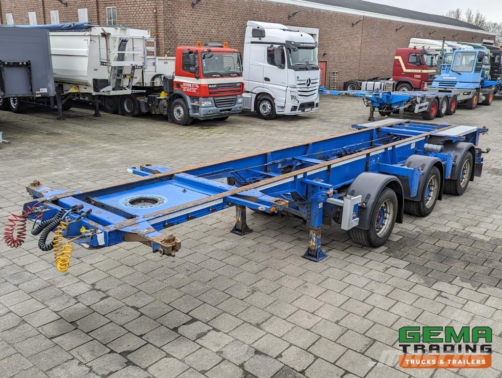 Renders ROC16.27 3-Assen SAF Disc Brakes - X-Steering - 30 Containerframe/Skiploader semi-trailers