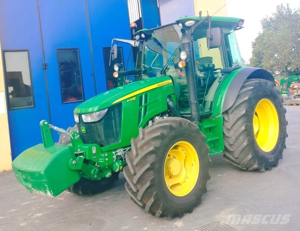 John Deere 5100R الجرارات