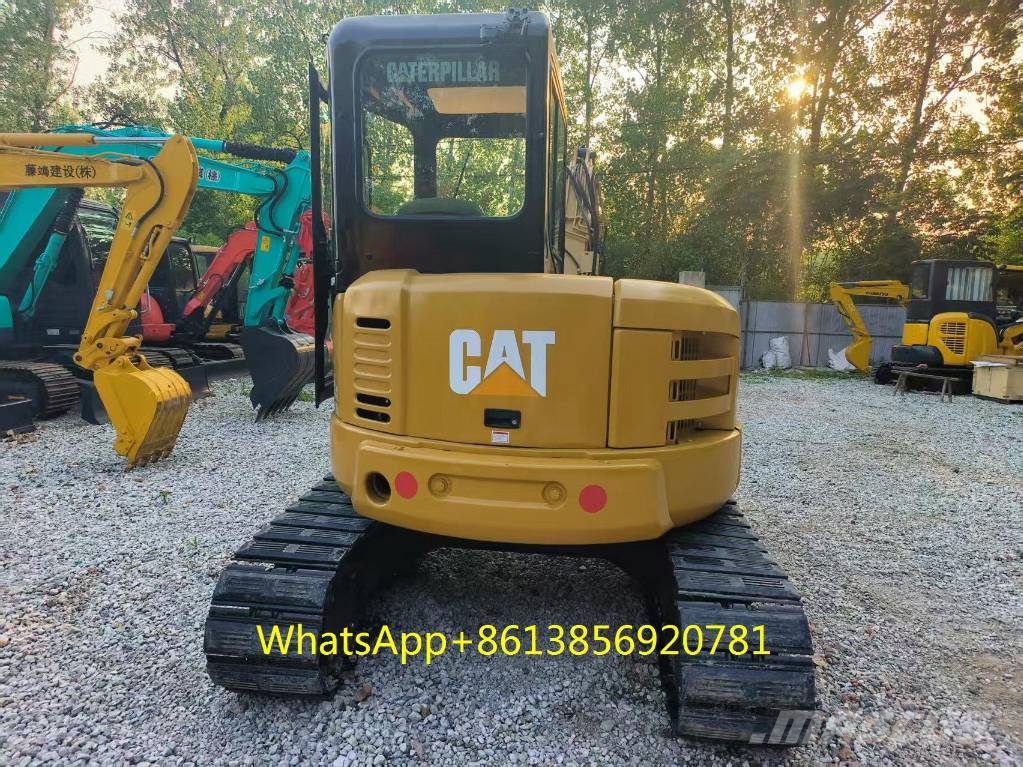 CAT 304 CR 소형 굴삭기 7톤 미만