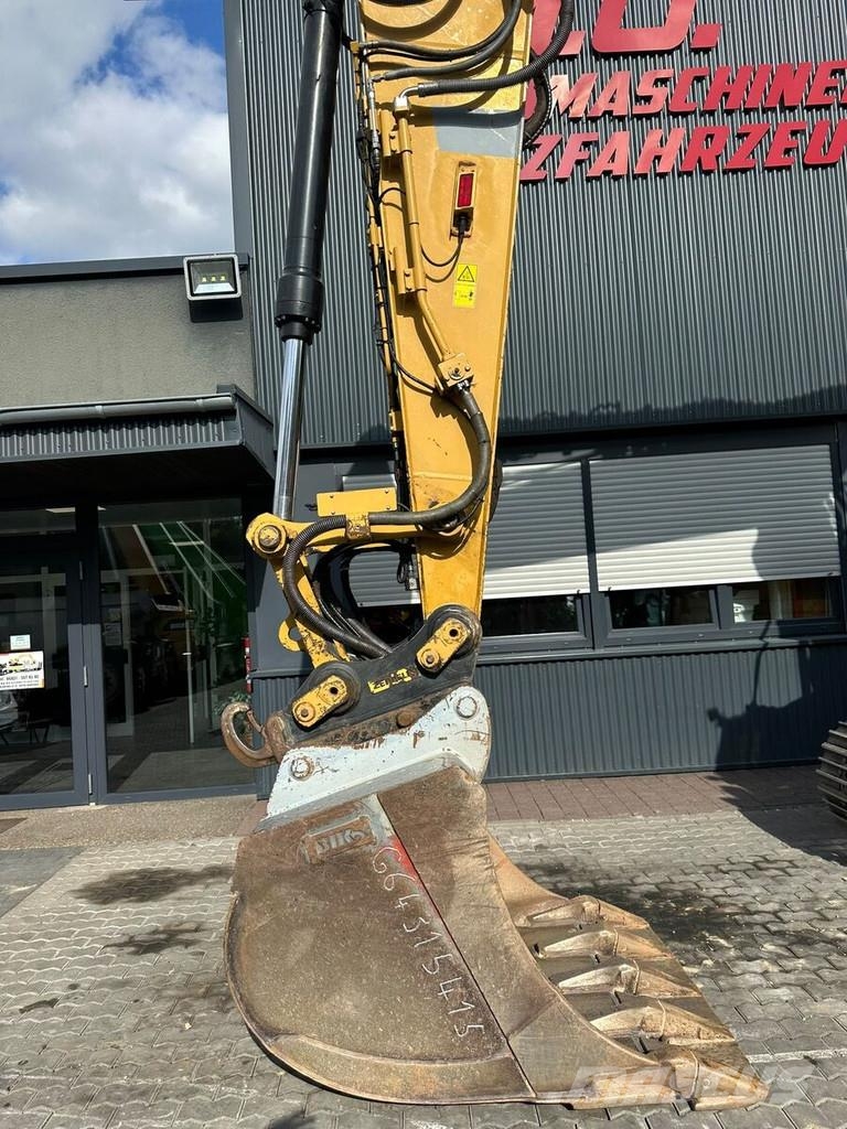 CAT 325 FLCR / OilQuick / AC / Kamera Escavadoras de rastos