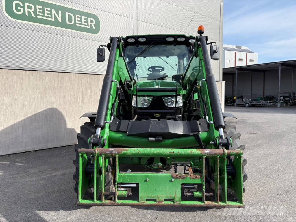 John Deere 6125 R Tractors