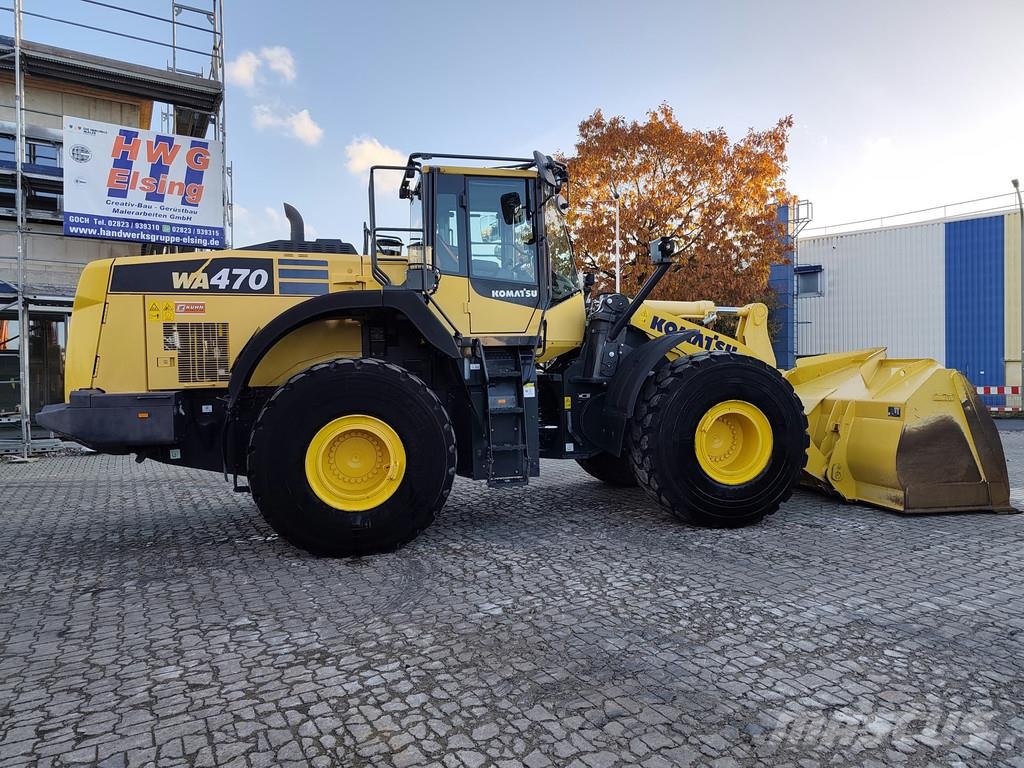 Komatsu WA 470-8 . Pyöräkuormaajat