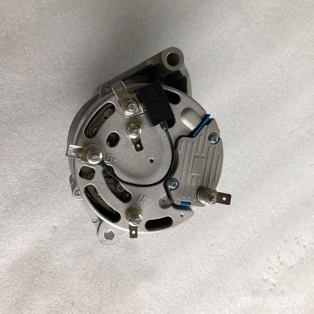 Cummins KT38 24v Alternator 3631678 4381503 4094998 Silniki