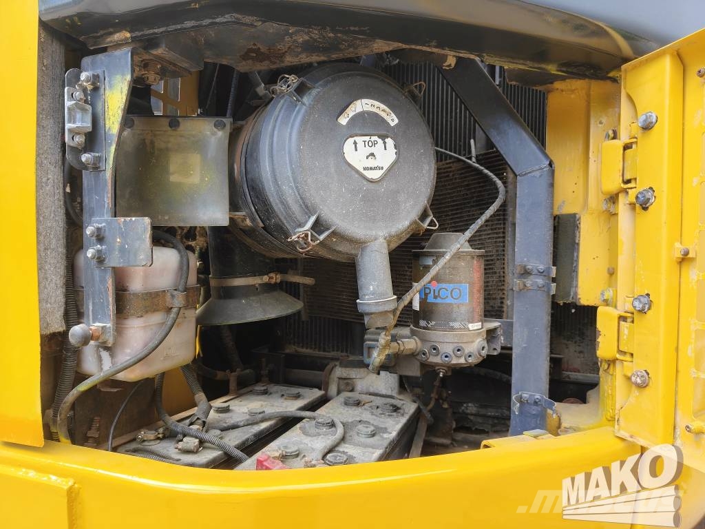 Komatsu PC 228 USLC-3 Εκσκαφείς με ερπύστριες
