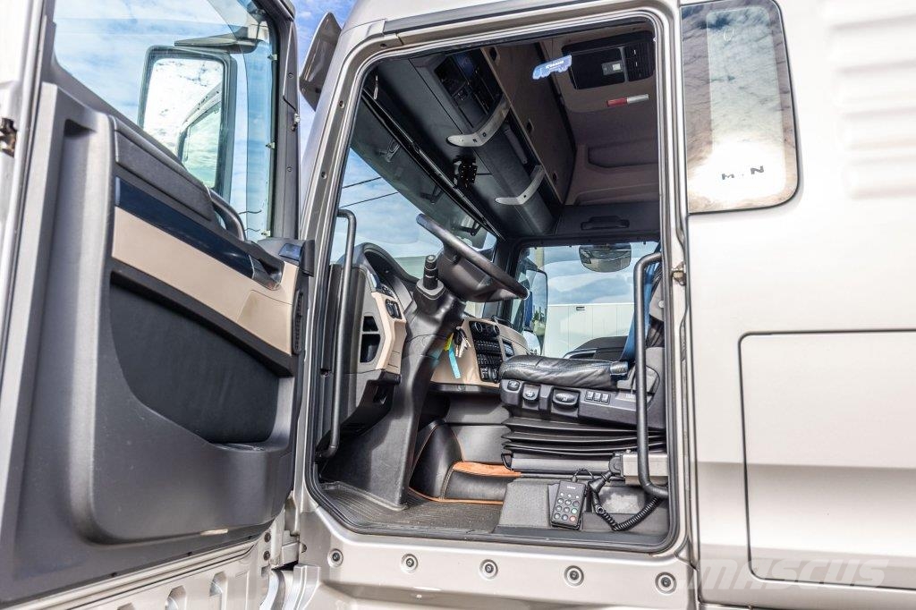 MAN TGX 18.510 LLS +INTARDER +KIPHYDR. Vetopöytäautot