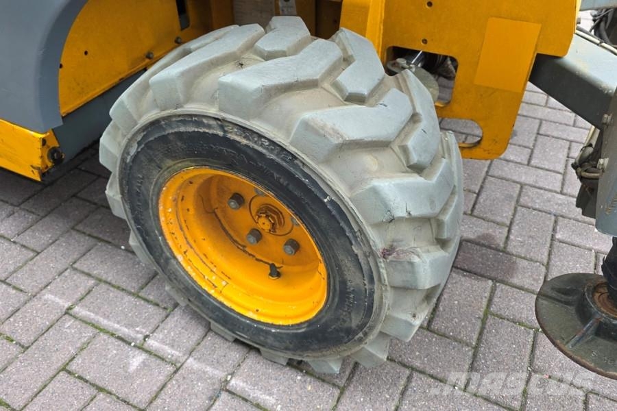 Haulotte COMPACT 10DX Diesel, 4x4 Drive, 10.2m Working Heig Šķerveida pacēlāji