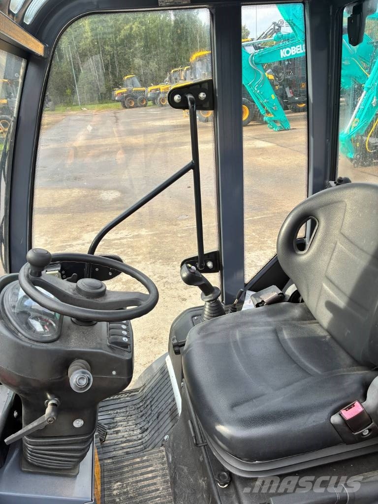VM Loader 1040LXC Мини товарачи