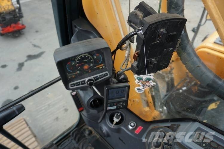 Hyundai R260LC-9A Gravemaskiner på larvebånd