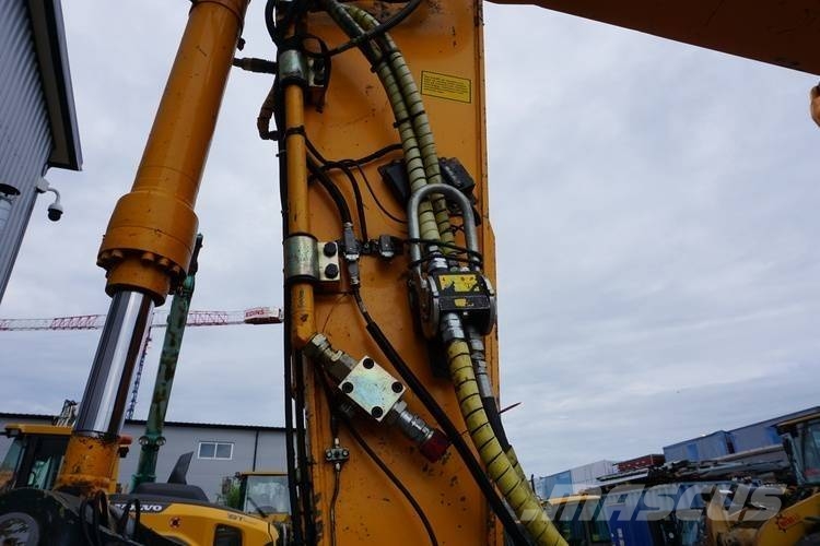 Hyundai R260LC-9A Gravemaskiner på larvebånd