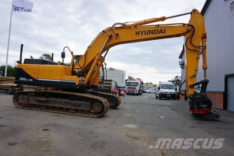 Hyundai R260LC-9A Gravemaskiner på larvebånd