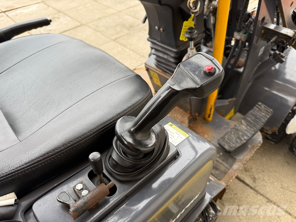 Eurotrac W10 Tekerlekli yükleyiciler
