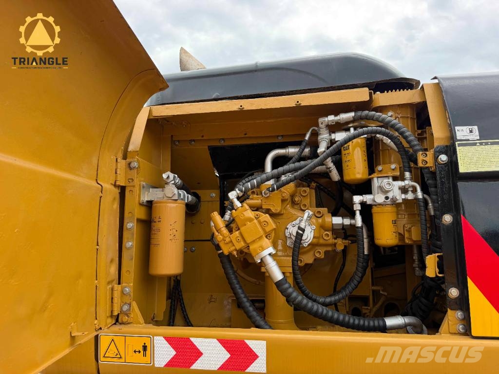 CAT 340 D L Excavatoare pe șenile