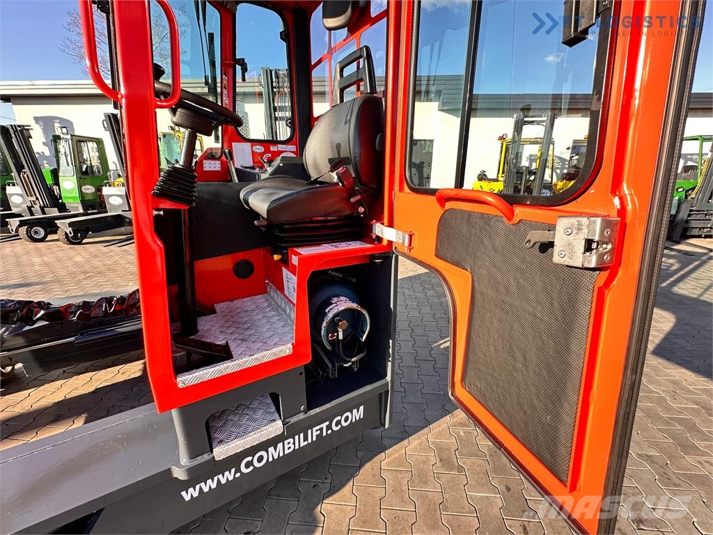Combilift C4000 – TRIPLEX 9300 mm – Year 2017 – GA Nelitietrukit