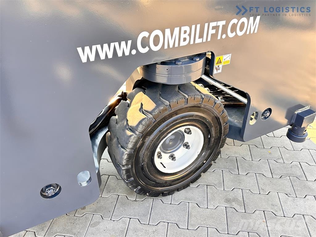 Combilift C4000 – TRIPLEX 9300 mm – Year 2017 – GA 4-vägstruck