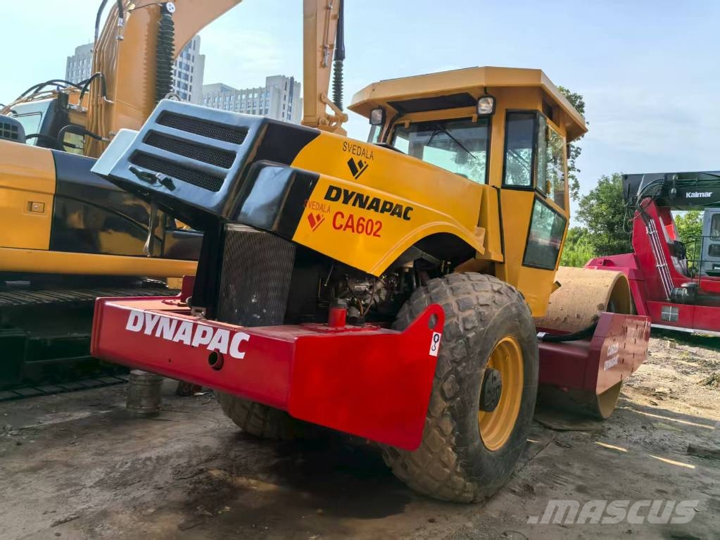 Dynapac CA602D Οδοστρωτήρες μονού κυλίνδρου