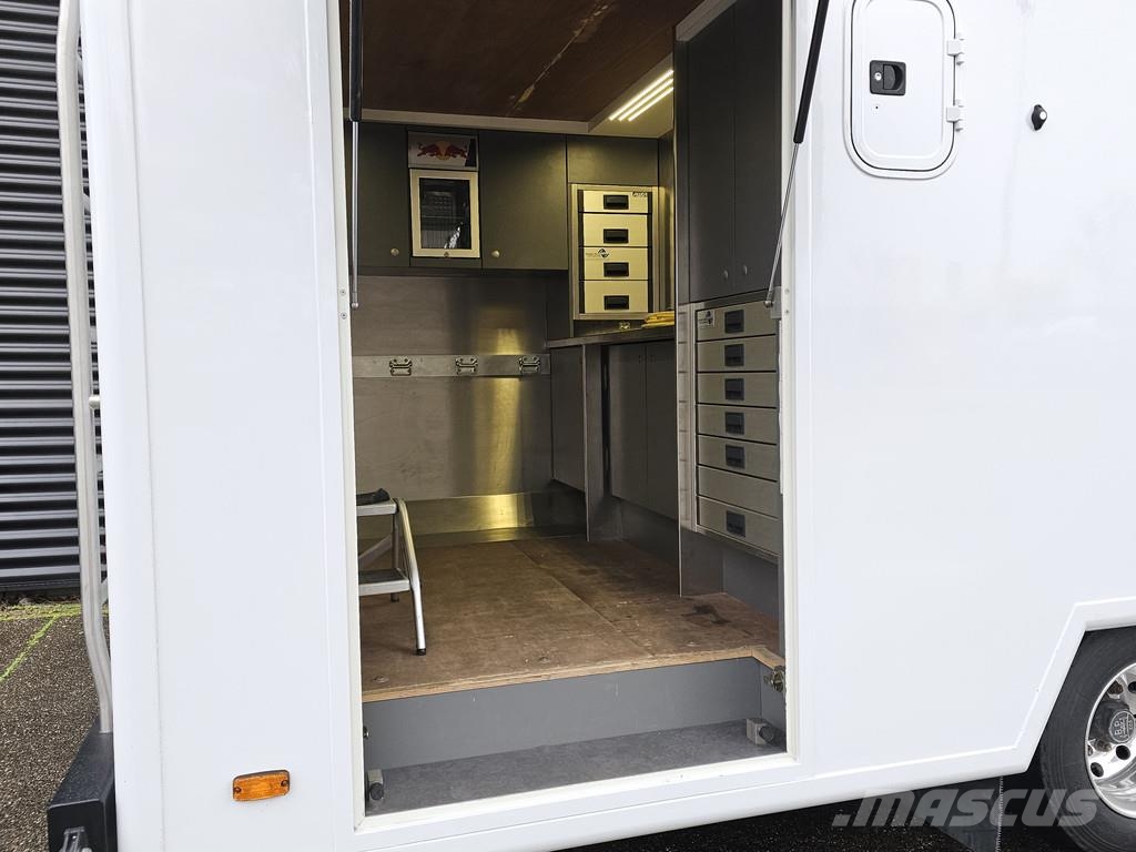 VAN DEN OEVER TRAILERS CAMPER TRAILER / MOBIL HOME Sanduk poluprikolice