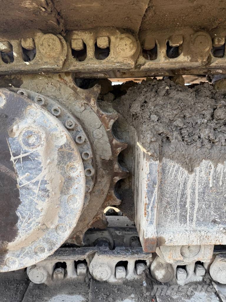 CAT 320 F Excavatoare pe șenile