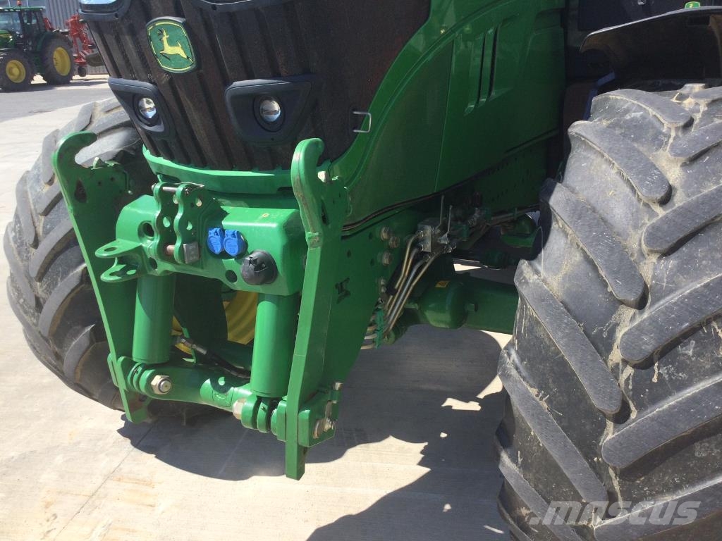 John Deere 6150R 曳引機