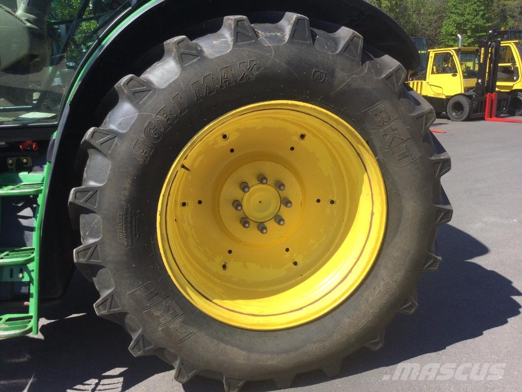 John Deere 6150R 曳引機