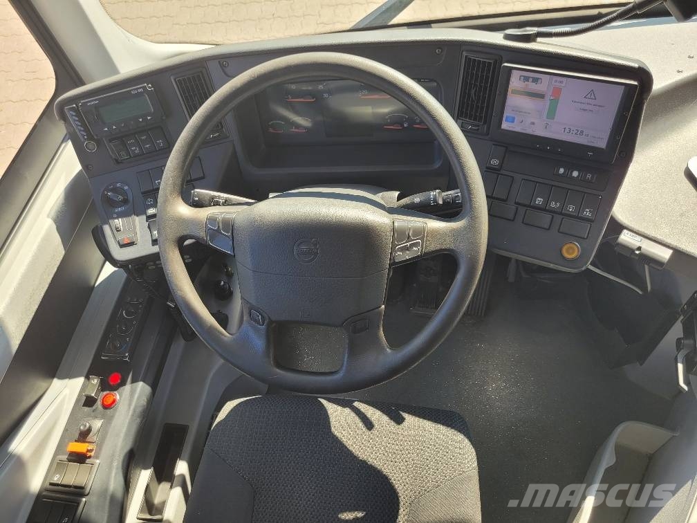 Volvo B8R 8900 EURO6 Putnički autobusi
