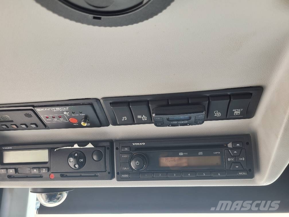 Volvo B8R 8900 EURO6 Putnički autobusi
