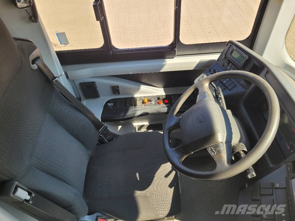 Volvo B8R 8900 EURO6 Putnički autobusi