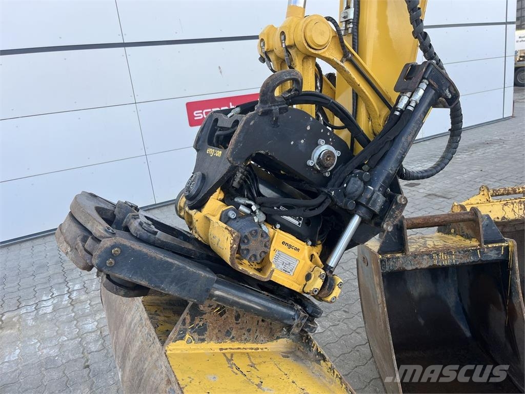Komatsu PC88MR-11EO Bageri točkaši