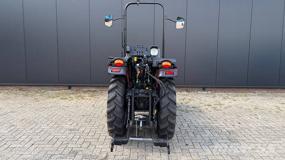 Antonio Carraro Compact V75 Tractores compactos